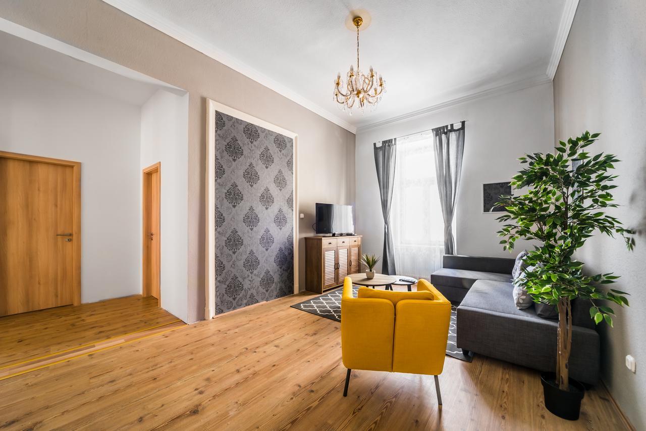 Nyár 3 Bedroom Centre Entire Appartement *